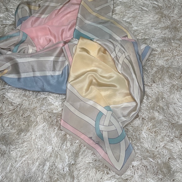 ✨Ginnie Johansen✨ Pastel Silk Scarf - Picture 2 of 3